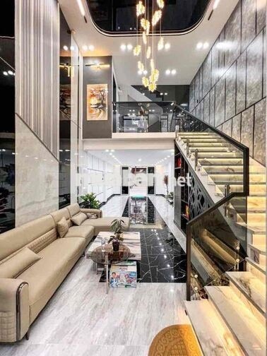 nhà 2 lầu mới mặt tiền Nguyễn Đệ, Cần Thơ giá 8 tỷ 390 triệu (T Lượng)
