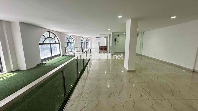 VĂN PHÒNG 90m2 Vĩnh Khánh Q4, gần Tôn Đản