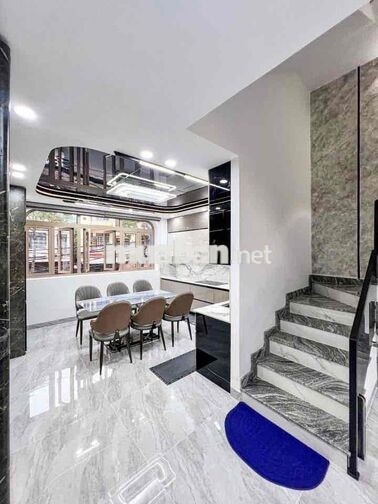 nhà 2 lầu mới mặt tiền Nguyễn Đệ, Cần Thơ giá 8 tỷ 390 triệu (T Lượng)