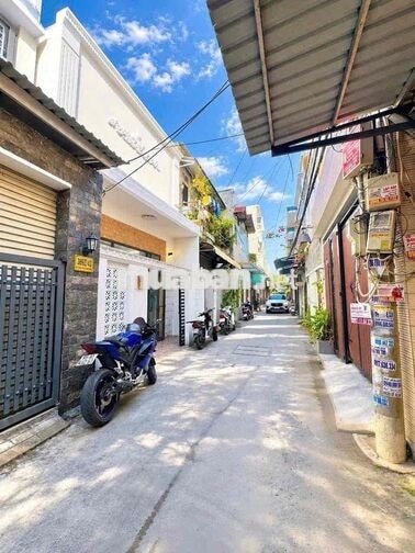 RẺ HƠN NỀN, NHÀ GẦN ĐHYD HẺM 388Z,SAU LƯNG KDC ĐẠI NGÂN, CHỐT NHANH