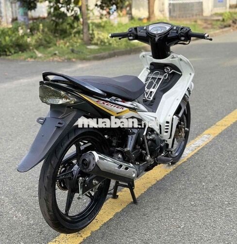 Yamaha Exciter 135 màu Trắng đen