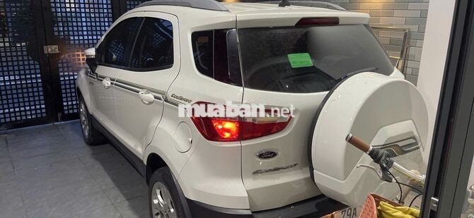 Ford EcoSport 5 chỗ màu Trắng