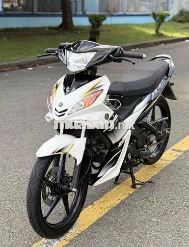 Yamaha Exciter 135 màu Trắng đen