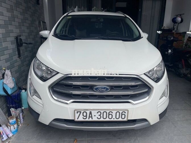 Ford EcoSport 5 chỗ màu Trắng