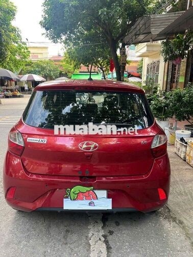 Hyundai Grand i10 5 chỗ Xăng Đỏ