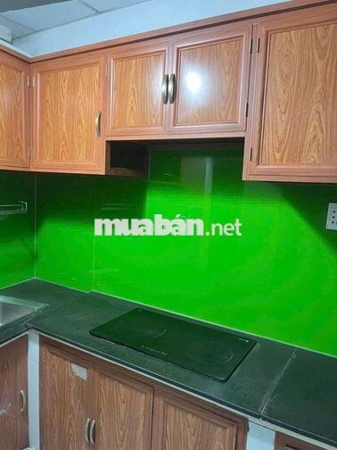 Nhà 3PN 2WC,máy lạnh, dt sử dụng 90m vuông,tam bình