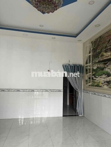Nhà 3PN 2WC,máy lạnh, dt sử dụng 90m vuông,tam bình