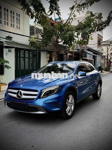 Mercedes-Benz GLA 200 2016 Xanh