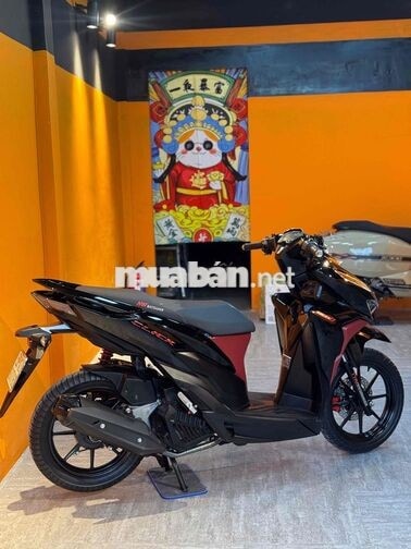 Honda Vario 150cc Đen đỏ