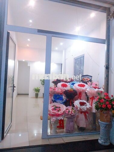 CHO THUÊ MẶT BẰNG KINH DOANH tại 175 Núi Thành