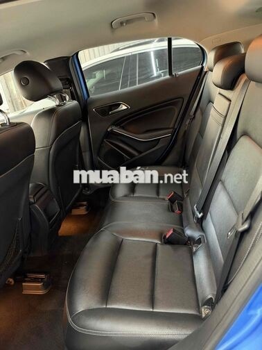 Mercedes-Benz GLA 200 2016 Xanh