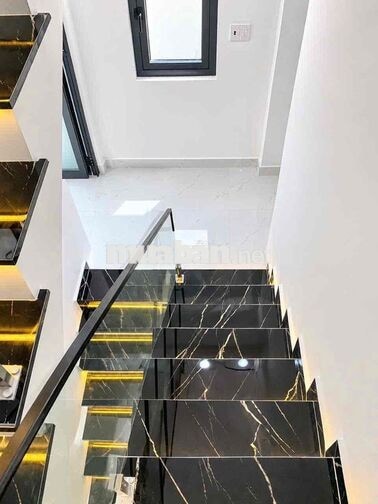 Quận 7 - 3 Tỷ 890 - Nhà Mới 3 Tầng 31m² - Ngang 4m - 4PN