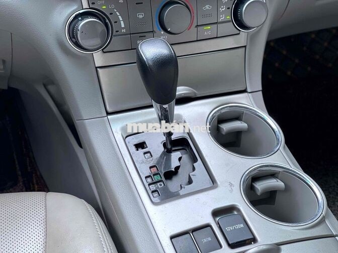 Xe Toyota Highlander SE 2.7 2010