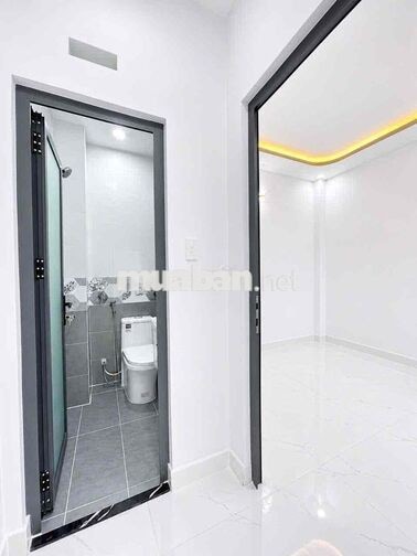 Quận 7 - 3 Tỷ 890 - Nhà Mới 3 Tầng 31m² - Ngang 4m - 4PN