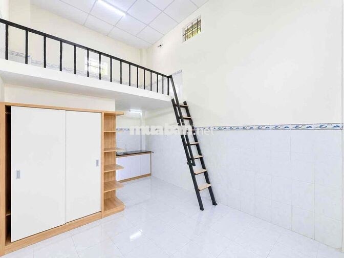 Phòng trọ sinh viên giá rẻ có máy lạnh - ở được đông ngay KTX Khu B