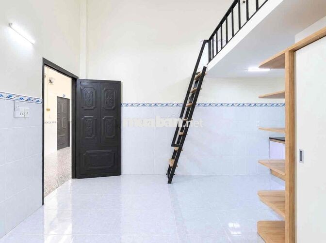 Phòng trọ sinh viên giá rẻ có máy lạnh - ở được đông ngay KTX Khu B