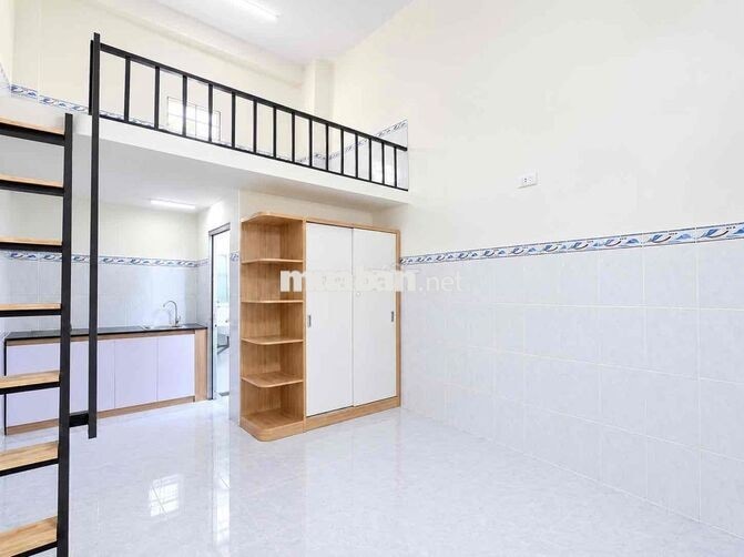 Phòng trọ sinh viên giá rẻ có máy lạnh - ở được đông ngay KTX Khu B