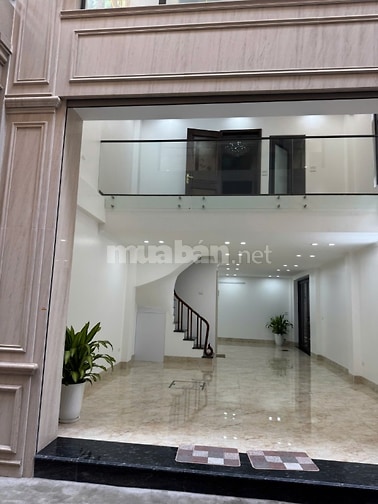 Bán nhà chính chủ phố Tô Vĩnh  Diện, Diện tích 65 m2, xây 7 tầng