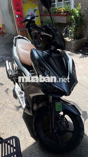 Air Blade Special Edition xanh đen 2022