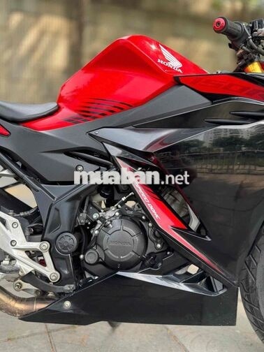 Honda CBR150R 2023 9000km Đen đỏ xe đẹp nguyên