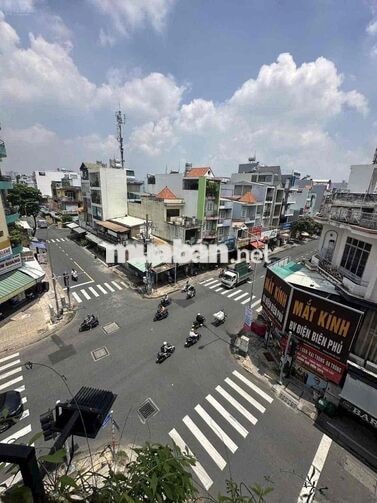 góc 2 mặt tiền cực thoáng 115.6 m² - 1 Trệt, 2 Lầu, 1 sân thượng, 4 pn