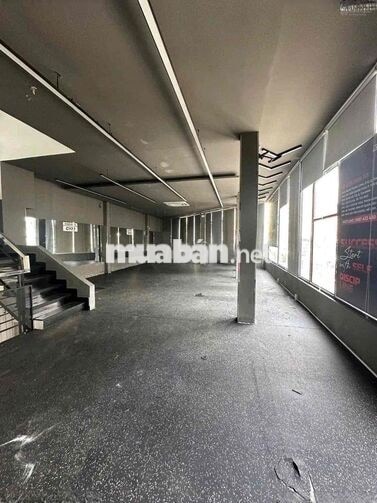 góc 2 mặt tiền cực thoáng 115.6 m² - 1 Trệt, 2 Lầu, 1 sân thượng, 4 pn