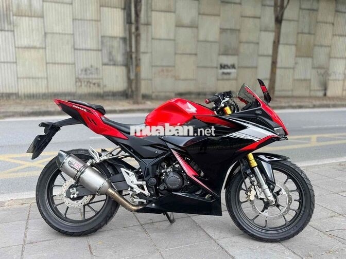 Honda CBR150R 2023 9000km Đen đỏ xe đẹp nguyên