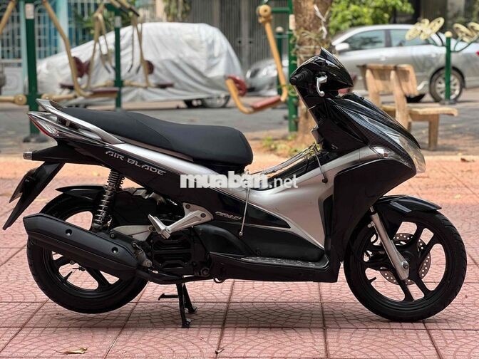 Bán Air Blade 2012 sơn zin máy xe nguyên bản