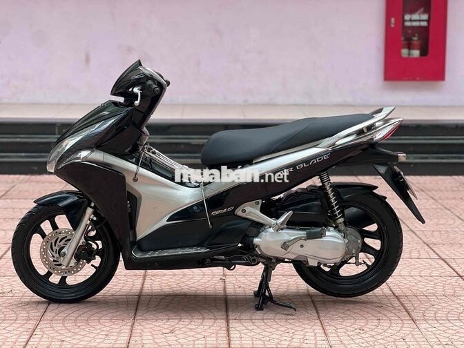 Bán Air Blade 2012 sơn zin máy xe nguyên bản