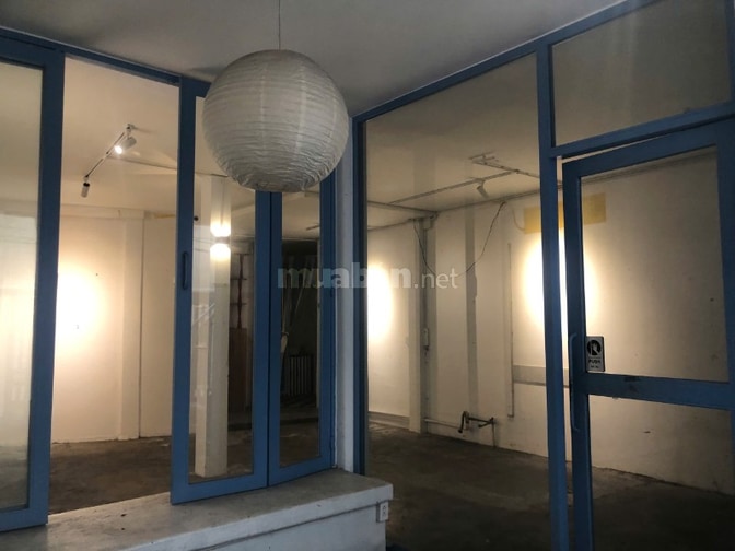 Bán Nhà 70m2 MT giá 14.4 tỷ TL tại 146 Nguyễn Văn Trỗi, P.8,Q.PN, HCM