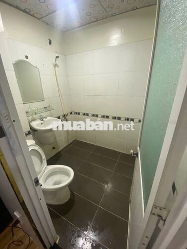 Cho thuê 12 phòng khách sạn Sư Vạn Hạnh Quận 10