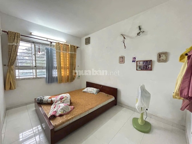Chung cư Thanh Nhựt P.Bình Đông . Căn góc 2 view thoáng mát 2PN 73,8m2