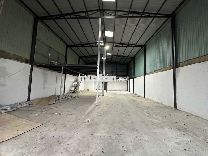 KHO 200M2 MẶT TIỀN TRƯỜNG QUANG ĐƯỢC