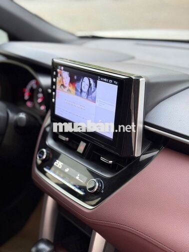 Toyota Corolla Cross 2022 G, xe chuẩn, giá hợp lý