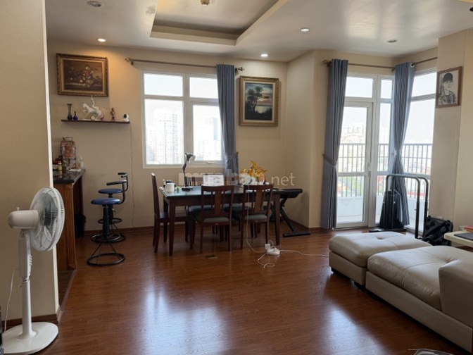 Phòng riêng Trung Yên Plaza / Private room - 10tr/tháng