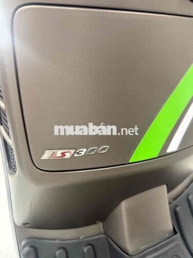 Piaggio Vespa GTS 300 Super 2020 Xám