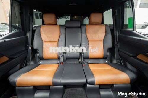 Lexus GX 550 2026 Xám bạc 1500 km