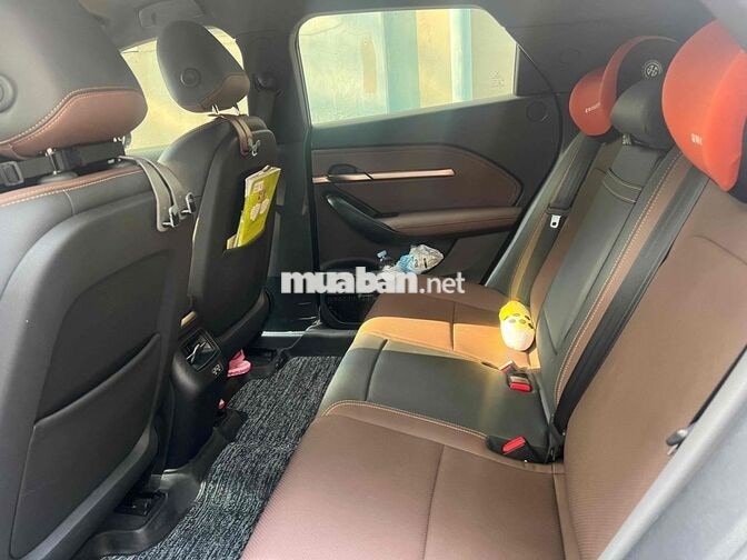 VinFast VF 6 2025 Plus 3 vạn km Xám