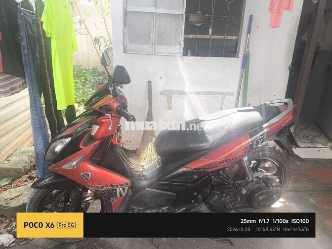 Yamaha Nouvo 4 màu Đỏ đen