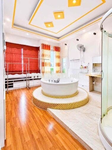 Huỳnh Thị Đồng -  7 Tỷ 2 - Xe Hơi Vào Nhà - Nhà 4 Tầng 96m² - Ngang 4,