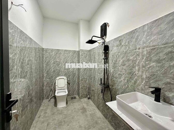 Cho thuê căn hộ 1PN ban công đường Lý Thường Kiệt gần NTĐ Phú Thọ