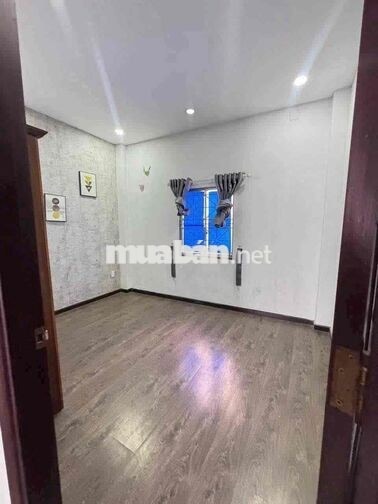 NHÀ HẺM XE TẢI ĐƯỜNG SỐ 28 LÊ ĐỨC THỌ (4x11M) - 4PN 3WC GIÁ 17TR