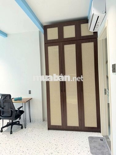 TRỐNG SẴN Studio Ban Công - Gần Biển Mỹ Khê - Hồ Bơi, Giặt Riêng