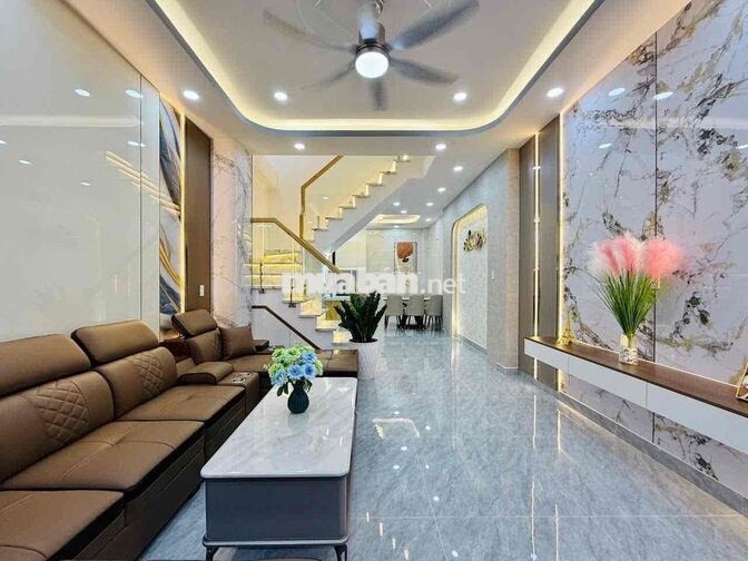 cho thuê nhà phạm văn chiêu p9(4x12) 2 lầu , 3pn , 5wc full nt