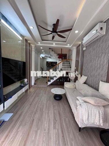 Cho thuê nhà full nội thất 745  quang trung p11(3,7x11)2 lầu , 3pn 3w