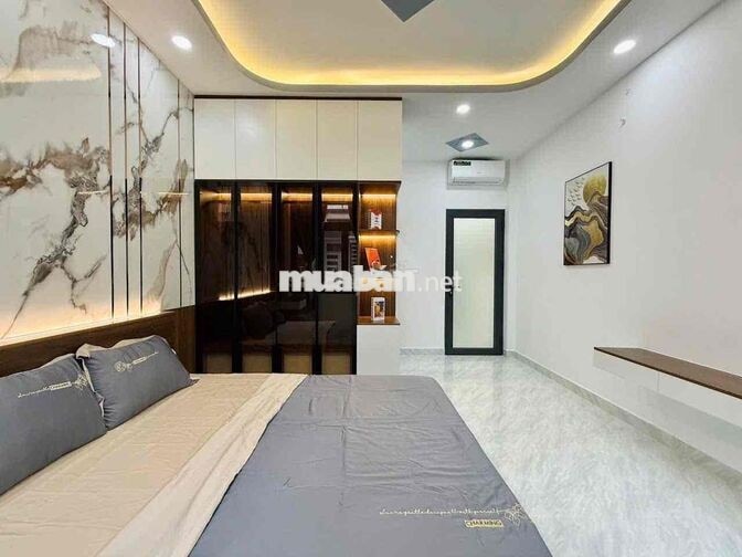 cho thuê nhà phạm văn chiêu p9(4x12) 2 lầu , 3pn , 5wc full nt