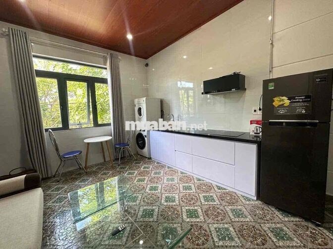 Căn hộ 50m2 mới xây , đường 8m , khu Nam Việt Á