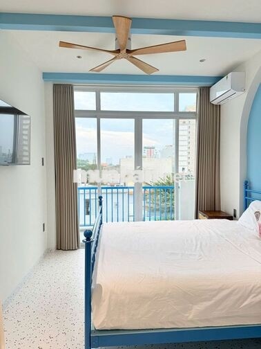 TRỐNG SẴN Studio Ban Công - Gần Biển Mỹ Khê - Hồ Bơi, Giặt Riêng