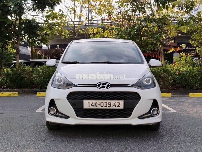 Hyundai Grand i10 2018 1.5 AT 5 vạn km Trắng