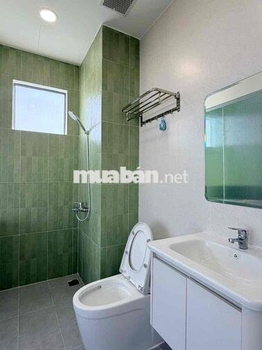 CHDV full nội thất 2pn2wc penthouse cực đẹp ngay cv Hoàng Văn Thụ